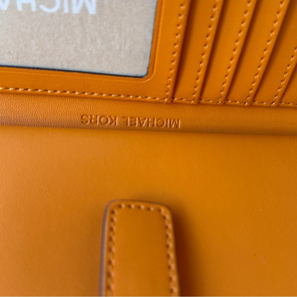 Michael Kors Jet Set Travel Double Zip Large Phone Wristlet MK Rad Orange Multi - Picture 8 of 12